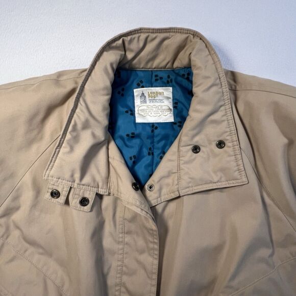 London Fog Jacket Snap Up Size 12 PET Tan Padded Pockets Lined Winter - Picture 14 of 16